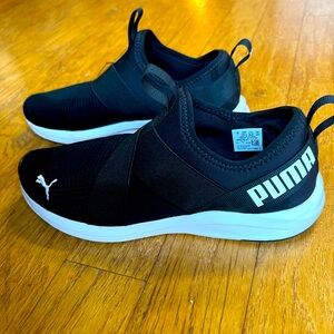 PUMA women’s shoes size 9.5